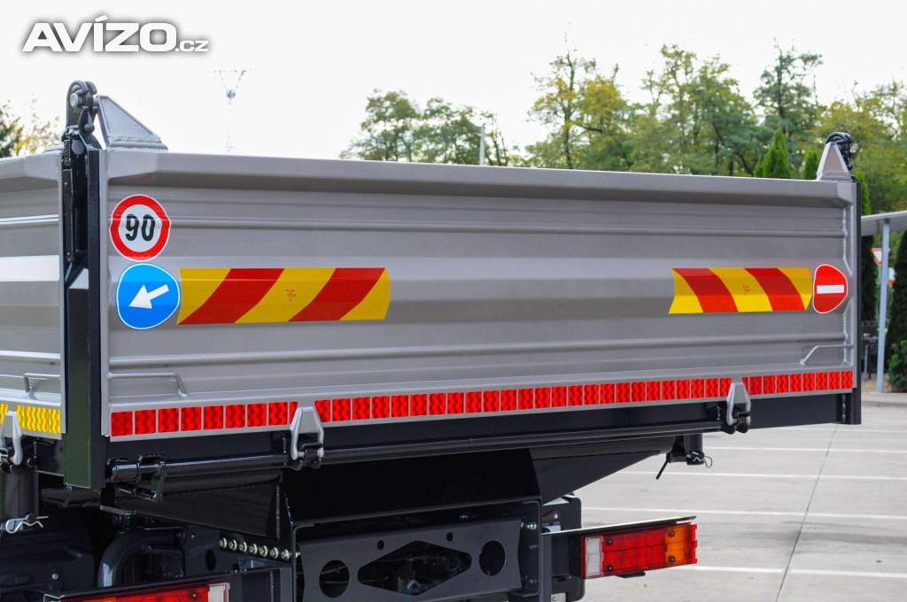 Foto inzerátu MERCEDES ATEGO 1222 TŘÍSTRANNÝ SKLÁPĚČ HYDRAULICKÁ RUKA EU4