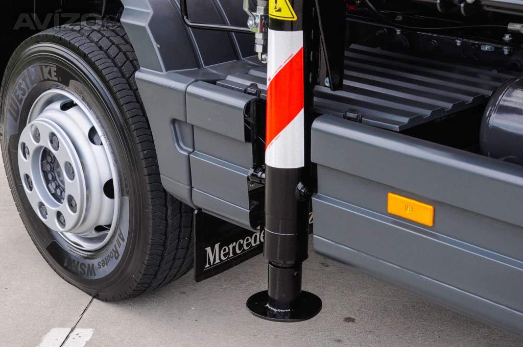 Foto inzerátu MERCEDES ATEGO 1222 TŘÍSTRANNÝ SKLÁPĚČ HYDRAULICKÁ RUKA EU4