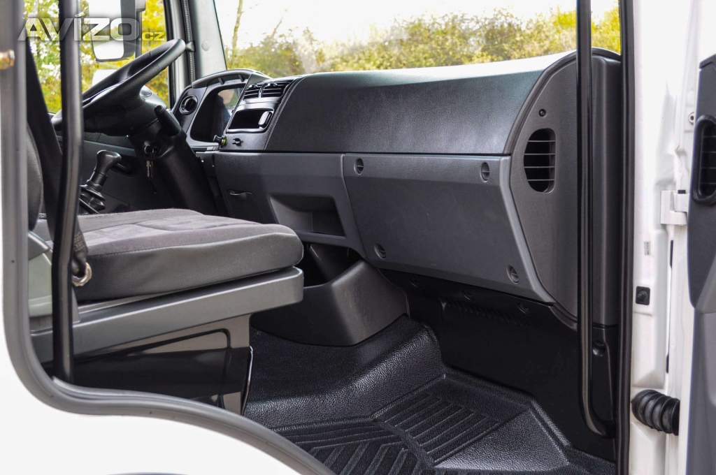 Foto inzerátu MERCEDES ATEGO 1222 TŘÍSTRANNÝ SKLÁPĚČ HYDRAULICKÁ RUKA EU4