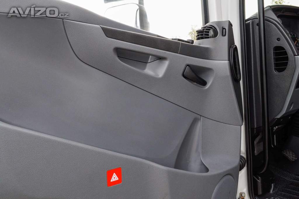 Foto inzerátu MERCEDES ATEGO 1222 TŘÍSTRANNÝ SKLÁPĚČ HYDRAULICKÁ RUKA EU4