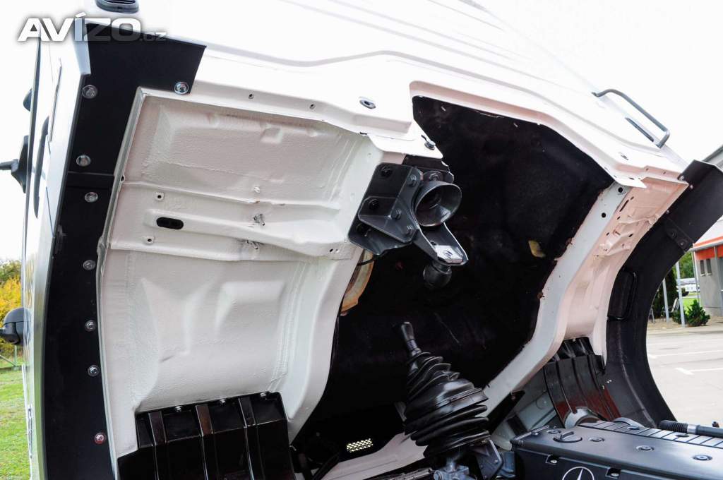 Foto inzerátu MERCEDES ATEGO 1222 TŘÍSTRANNÝ SKLÁPĚČ HYDRAULICKÁ RUKA EU4