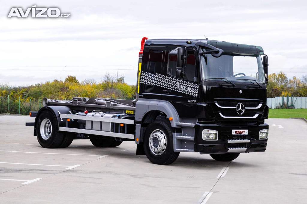 MERCEDES AXOR 1829 / 18T HÁKOVÝ NOSIČ KONTEJNERŮ EU5