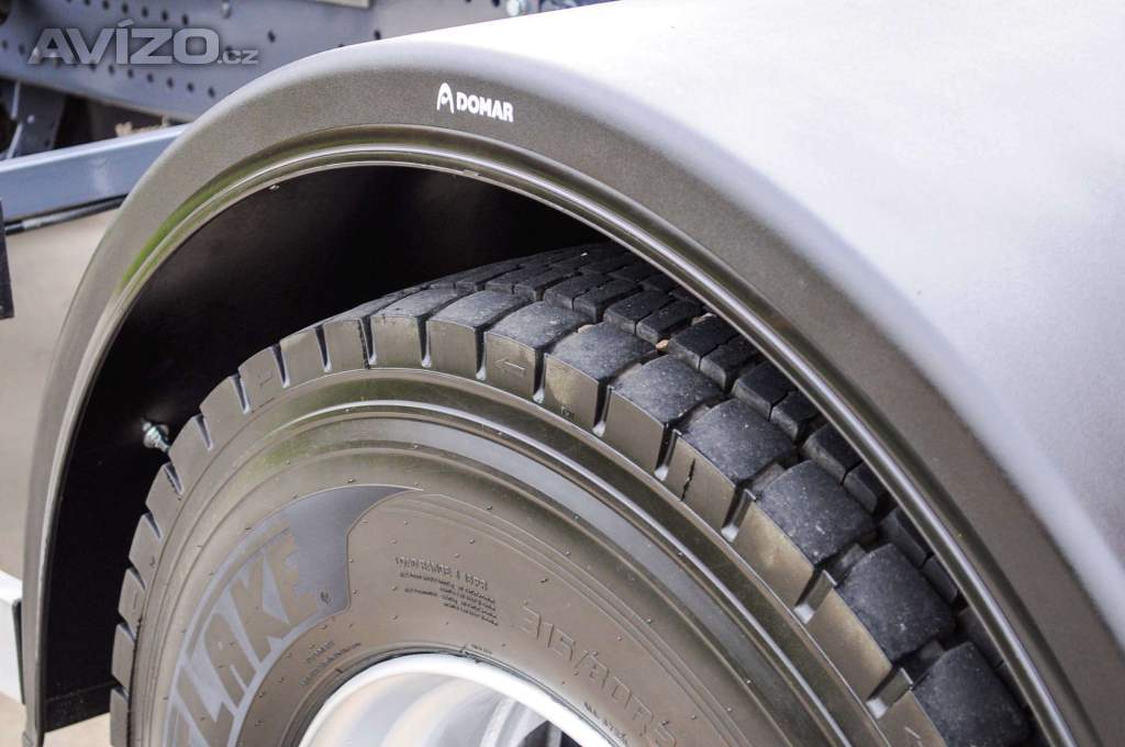 Foto inzerátu MERCEDES AXOR 1829 / 18T HÁKOVÝ NOSIČ KONTEJNERŮ EU5