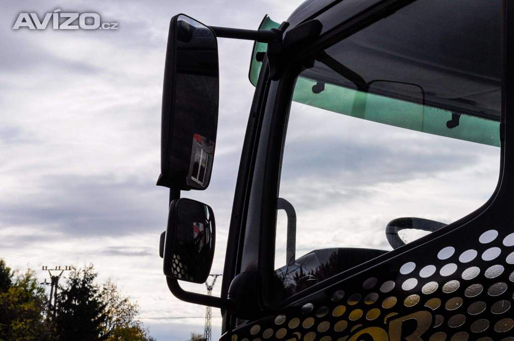 Foto inzerátu MERCEDES AXOR 1829 / 18T HÁKOVÝ NOSIČ KONTEJNERŮ EU5