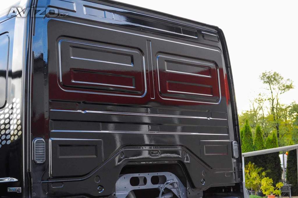 Foto inzerátu MERCEDES AXOR 1829 / 18T HÁKOVÝ NOSIČ KONTEJNERŮ EU5