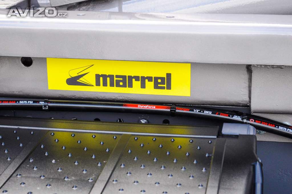 Foto inzerátu MERCEDES AXOR 1829 / 18T HÁKOVÝ NOSIČ KONTEJNERŮ EU5