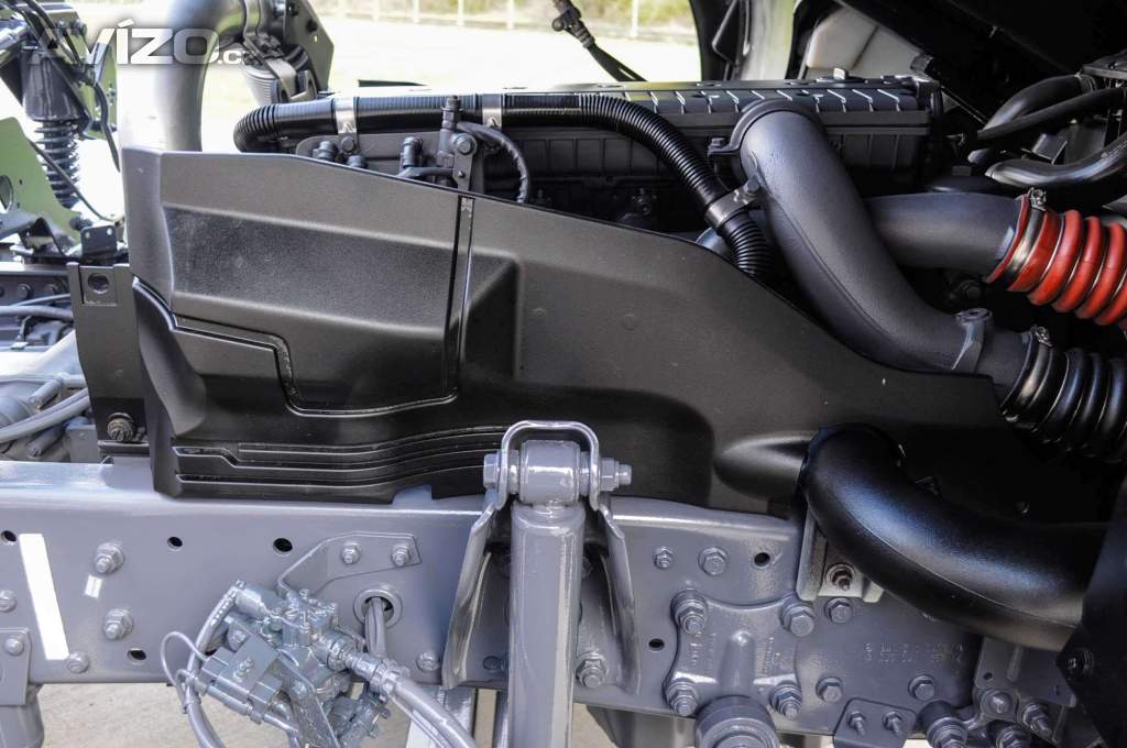 Foto inzerátu MERCEDES AXOR 1829 / 18T HÁKOVÝ NOSIČ KONTEJNERŮ EU5