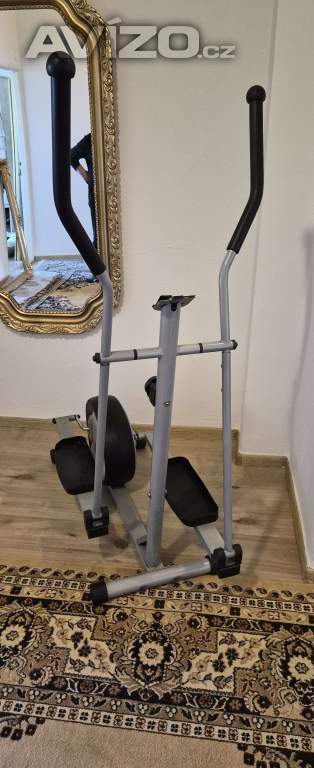 Foto inzerátu Vertikalni lezecky trenazer