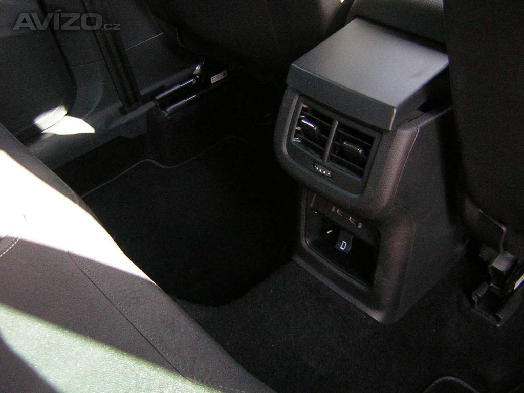 Foto inzerátu Seat Ateca 1.6tdi Excelence