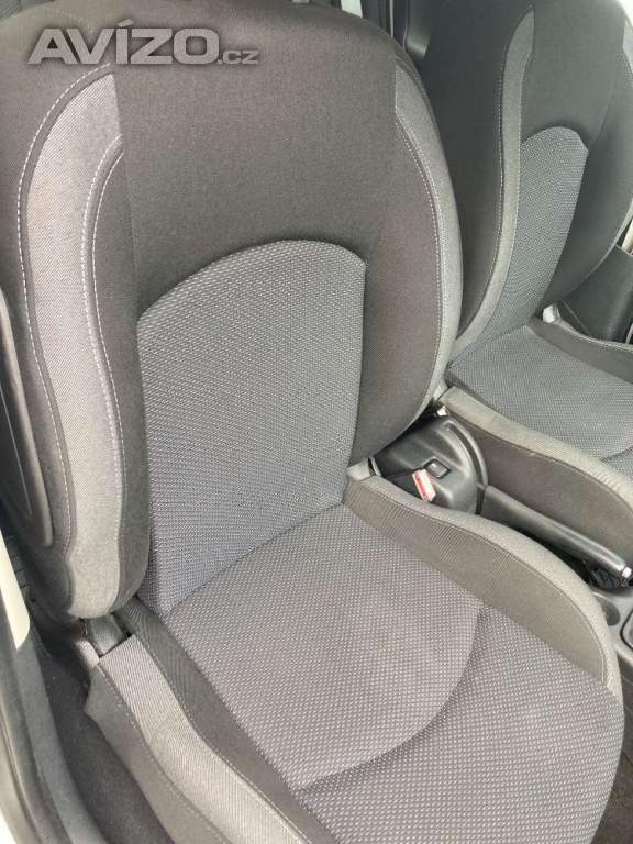 Foto inzerátu Peugeot 206 + na díly v celku