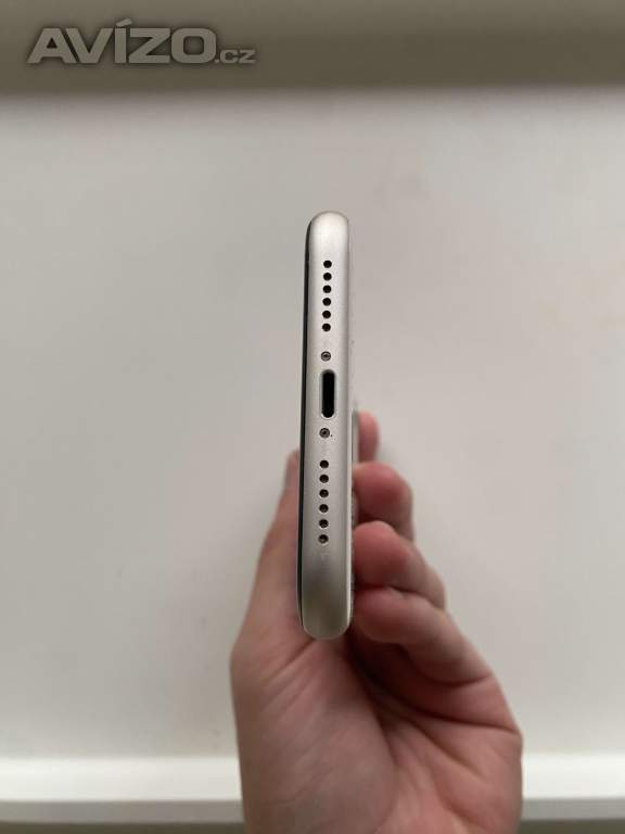 Foto inzerátu iPhone 11 64 GB - Perfektní stav