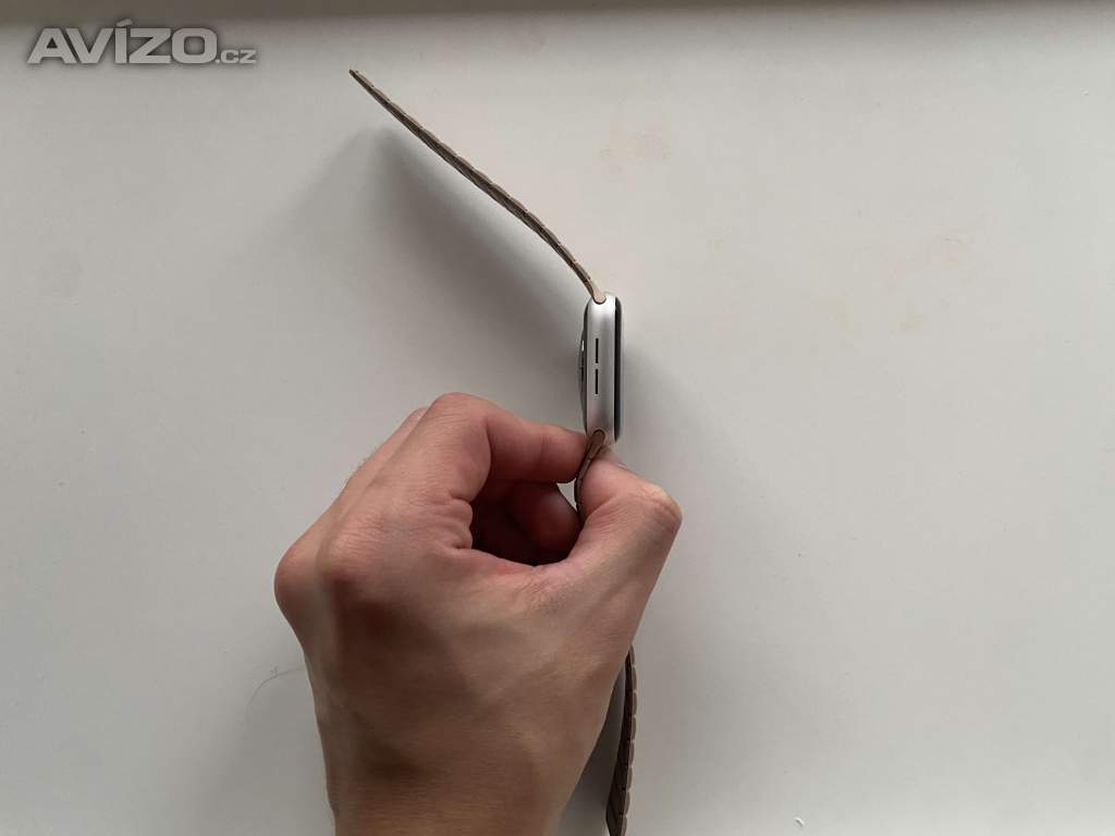 Foto inzerátu Apple Watch 4 - Perfektní stav