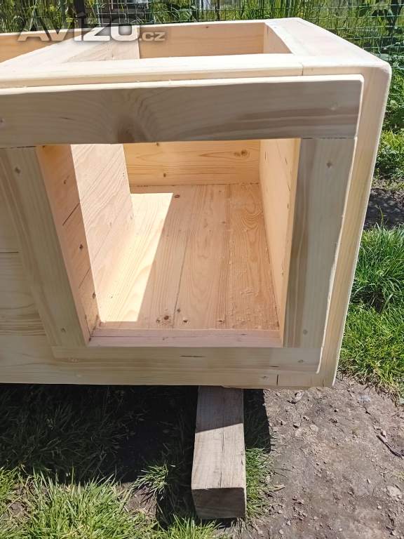 Foto inzerátu Nová bouda pro psa