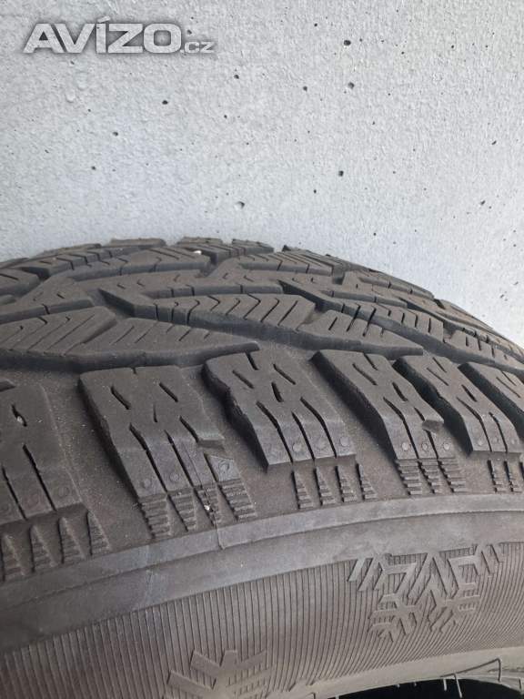 Foto inzerátu Sada zimních pneumatik Kormoran SUV Snow 215/65 R17 99V