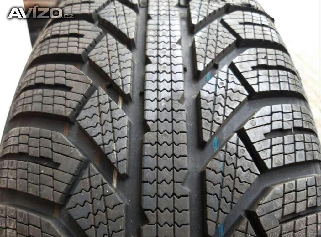 Foto inzerátu Sady nebo 2ks zimních pneu 205/60 R16: