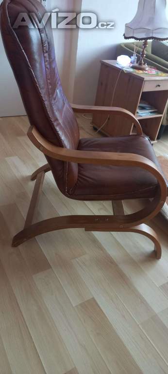 Foto inzerátu Kožené křeslo