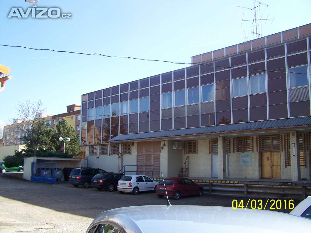 Foto inzerátu Komerční prostory v obchodním domě ve Štětí