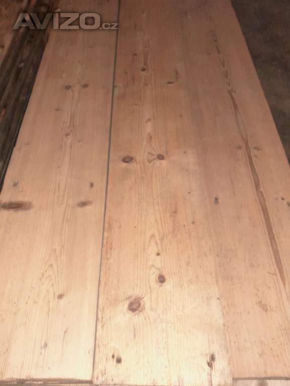 Prodám staré kartáčované fošny.