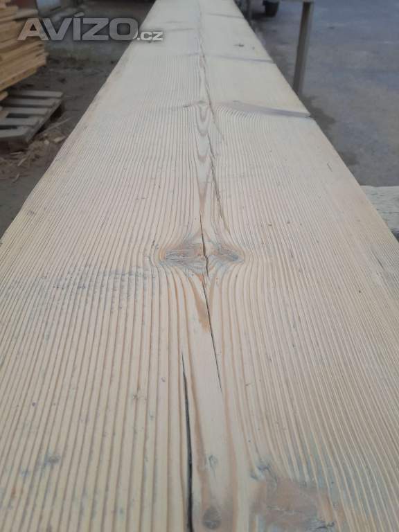 Foto inzerátu Prodám staré kartáčované fošny.