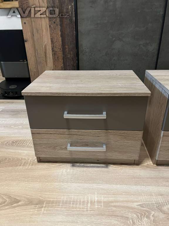 Foto inzerátu Noční stolky