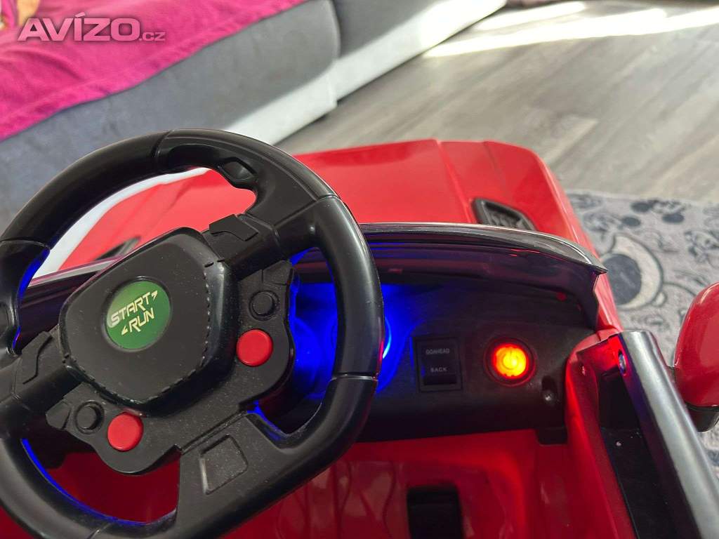 Foto inzerátu elektricke auto