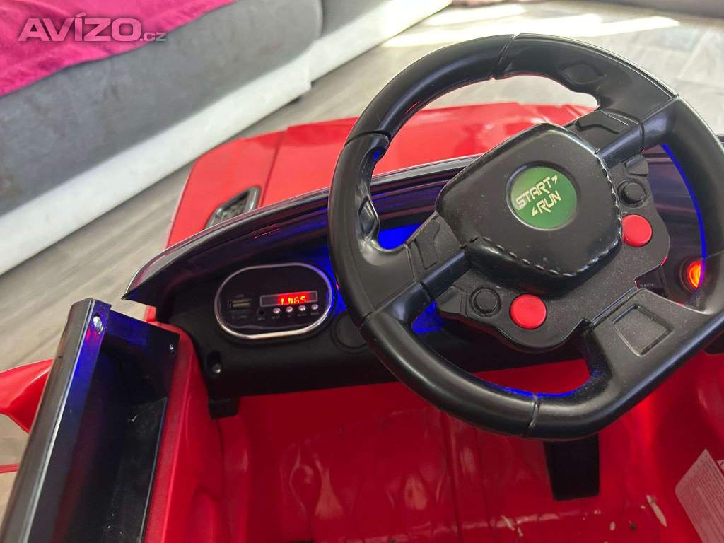 Foto inzerátu elektricke auto