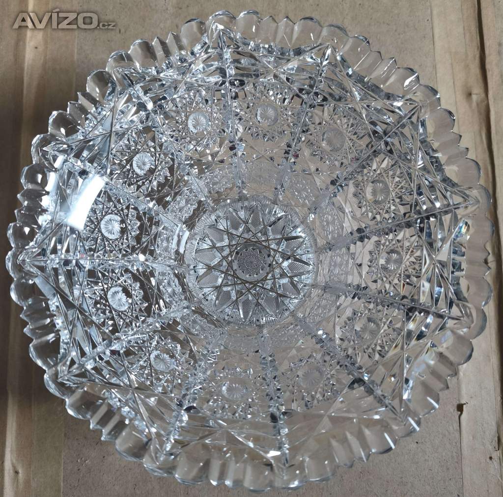 Foto inzerátu Křišťálová mísa
