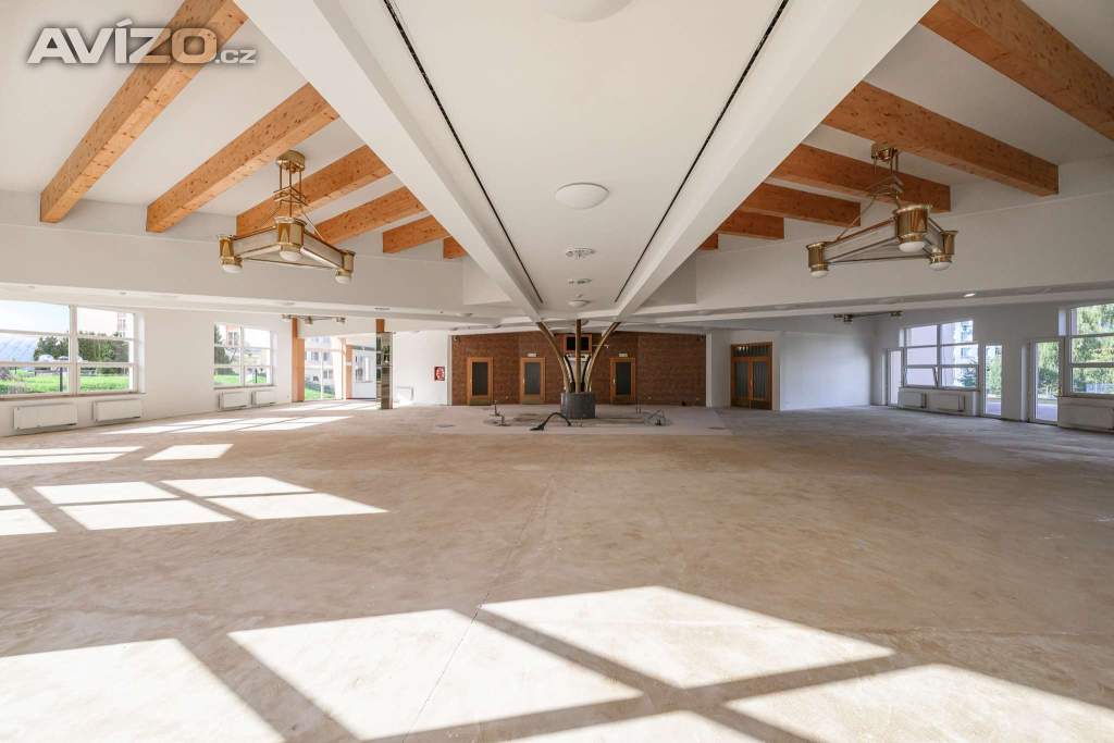 Prodej nebytového prostoru 1218 m² 