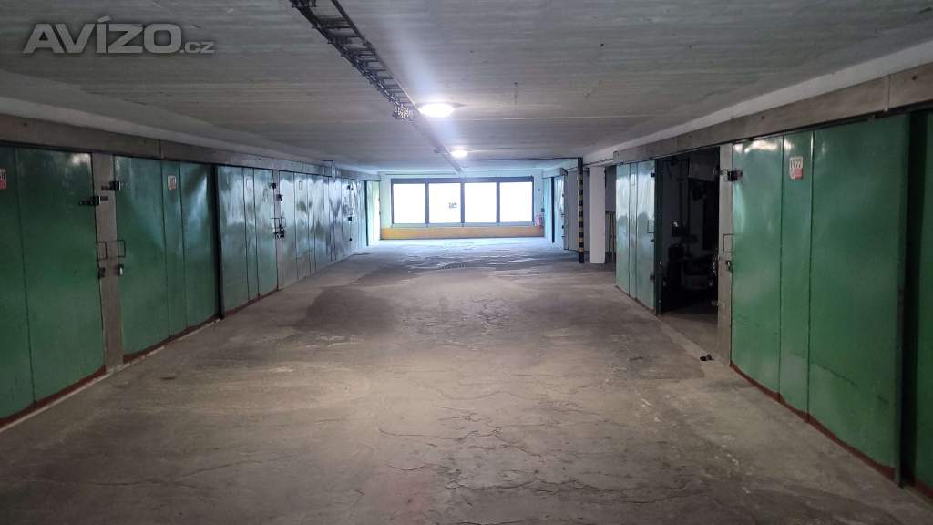 Foto inzerátu Pronájem garáže s elektrikou Ostrava Zábřeh