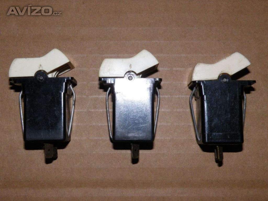 Foto inzerátu Vypínače PAL 24V