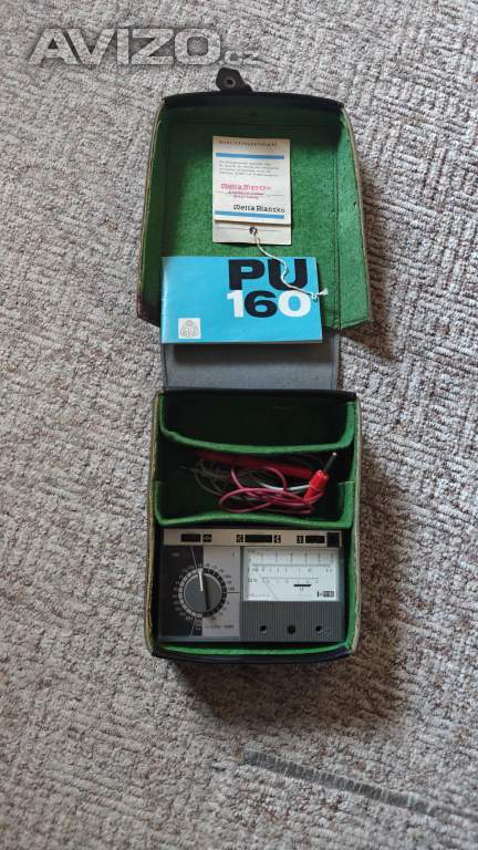 Univerzální voltohmmetr retro