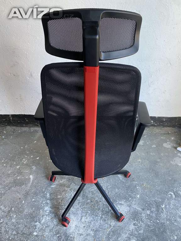 Foto inzerátu Kancelářská židle 