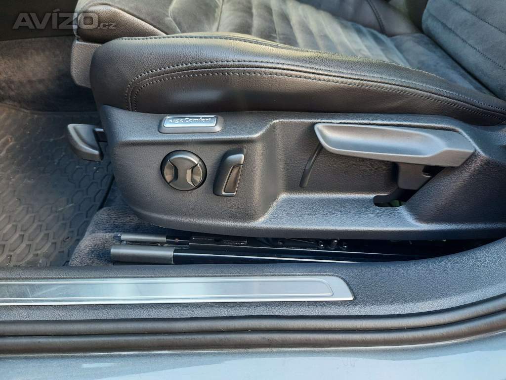 Foto inzerátu Prodám Vw passat B8 2.0 TDI 110 kw 