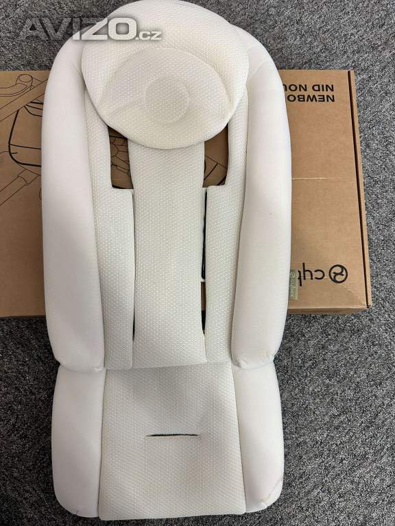 CYBEX novorozenecká vložka do kočárku Newborn nest White | white 