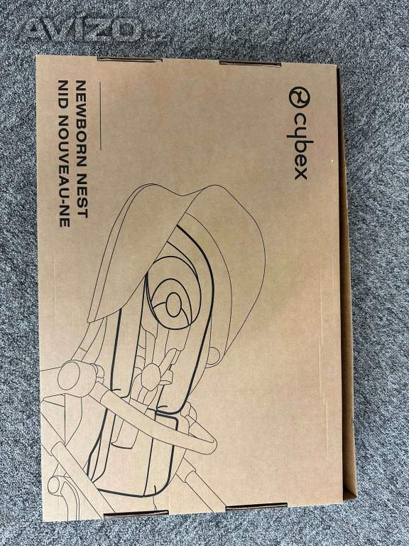 Foto inzerátu CYBEX novorozenecká vložka do kočárku Newborn nest White | white 