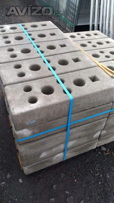 Foto inzerátu Stavební oplocení – nový typ se zaoblenými rohy, rychlá doprava! 