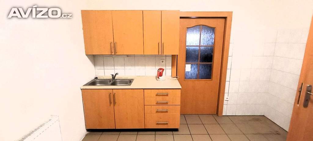 Foto inzerátu 3+kk v rodinném domě u Kopřivnice, zahrada, pergola... Volný podle potřeby.