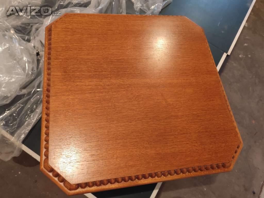 Foto inzerátu Prodám stolek dub rustikál