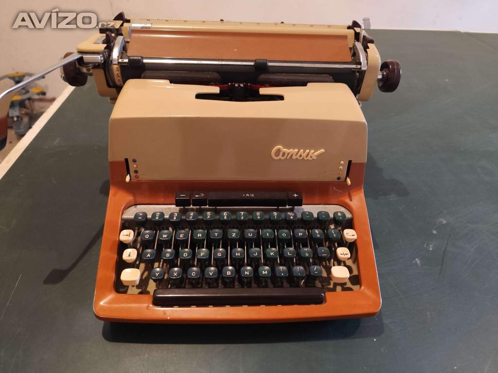 Prodám psací stroj consul