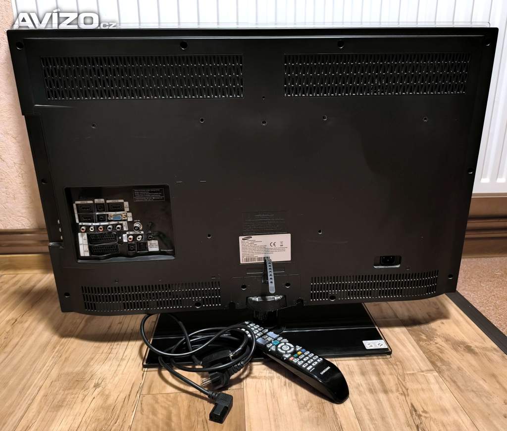 Foto inzerátu TELEVIZE Samsung 32 LE32B554M2W FullHD