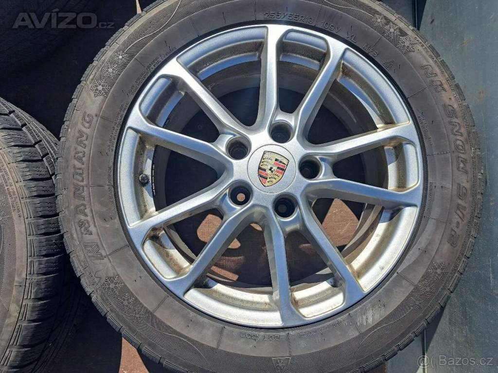 Foto inzerátu Porsche Cayenne - Originání alu kola 18 Zimní pneu