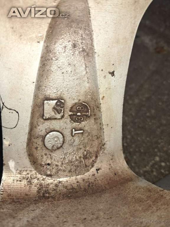 Foto inzerátu Škoda octavia II a III. Alu kola 6,5Jx15