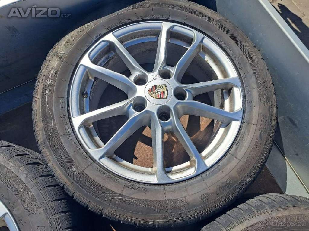 Foto inzerátu Porsche Cayenne - Originání alu kola 18 Zimní pneu