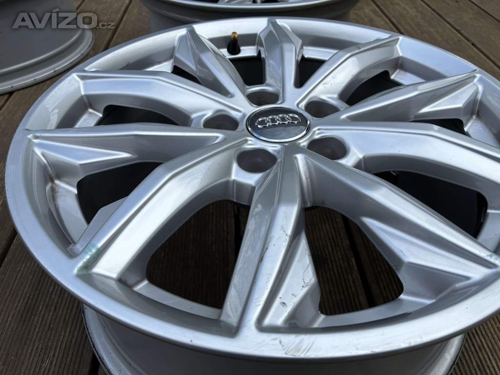 Foto inzerátu Alu disky Audi 7.0 x 17 5x112 ET 34