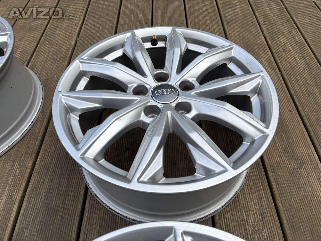 Foto inzerátu Alu disky Audi 7.0 x 17 5x112 ET 34