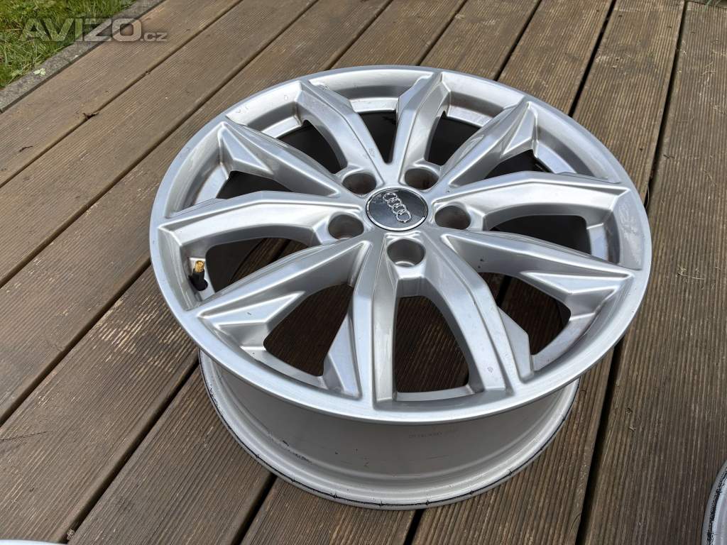 Foto inzerátu Alu disky Audi 7.0 x 17 5x112 ET 34