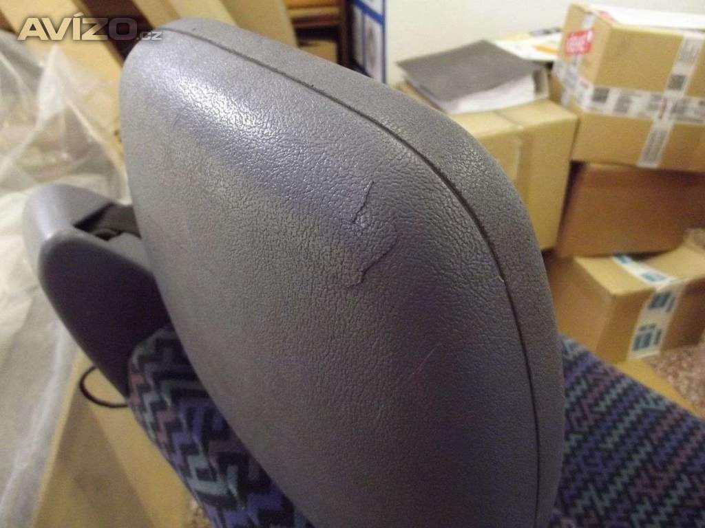 Foto inzerátu Trojsedák na Mercedes Sprinter