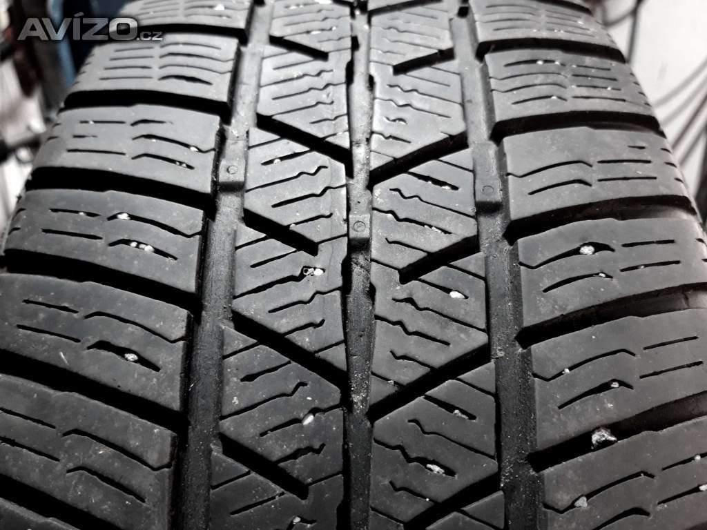 Foto inzerátu Sada nebo 2ks pěkných zimních pneu 205/60 R16: