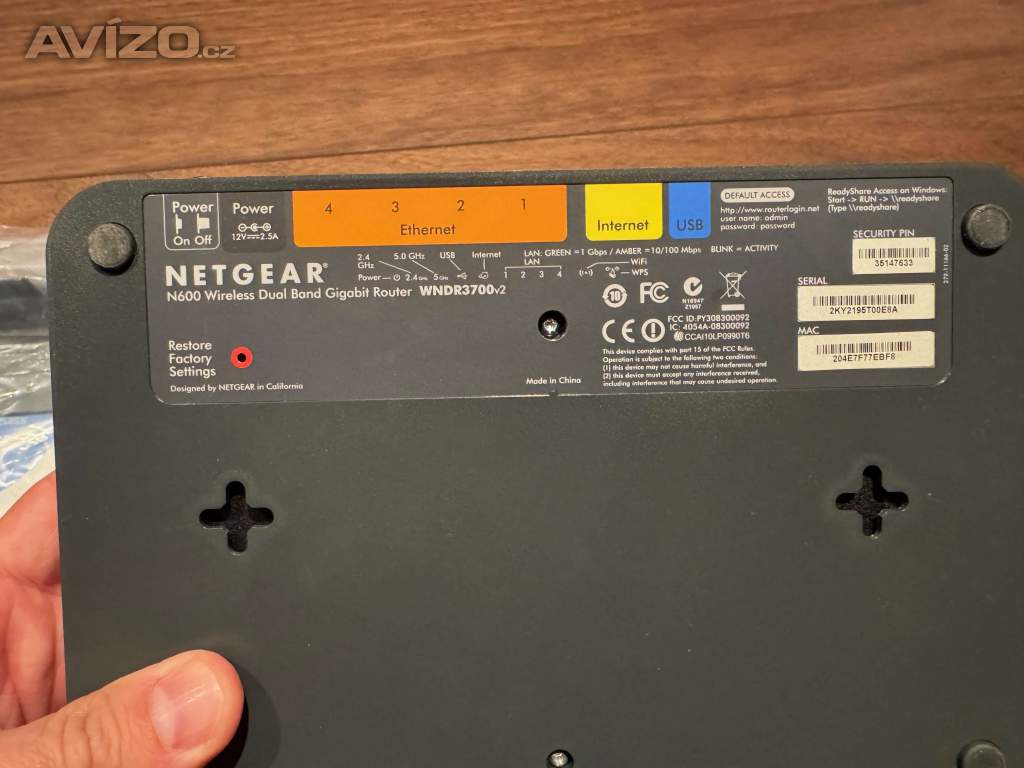 Foto inzerátu Router Netgear WNDR3700v2