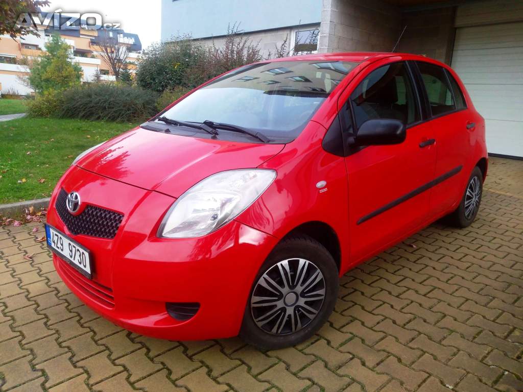 Prodáme Toyota Yaris 1.0 VVTI 51Kw benzín, r.12/2007, nová v ČR.